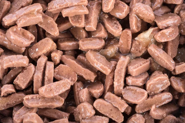 Wet food for pets