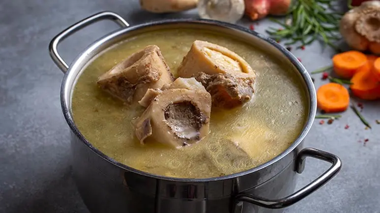 bone-broth-for-dogs