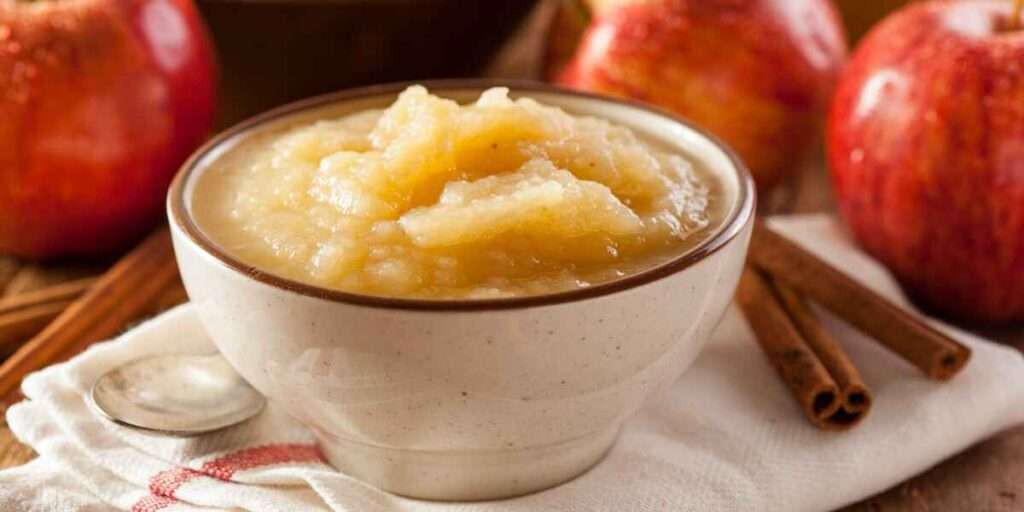 Can Dogs Eat Applesauce