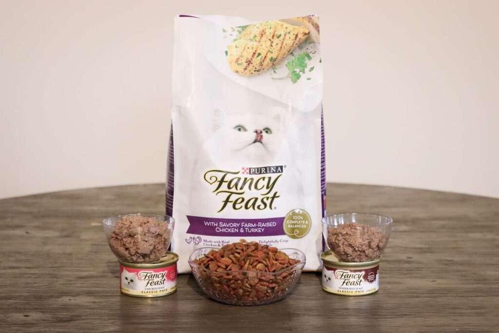 Fancy Feast cat food